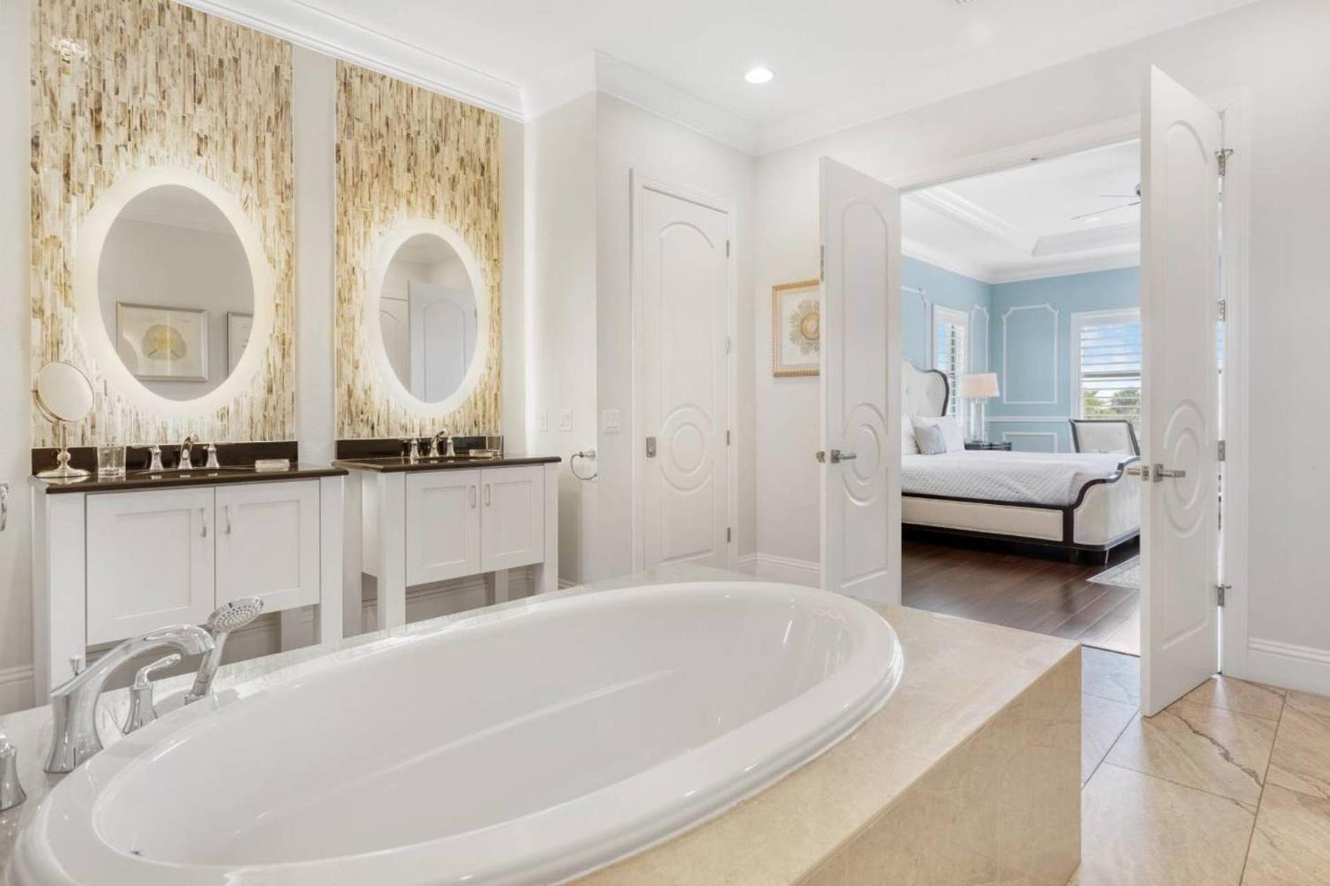 Beautiful 5 Star Mansion With Private Pool On The Prestigious Reunion Resort Orlando Mansion 6280 Kissimmee Exterior photo